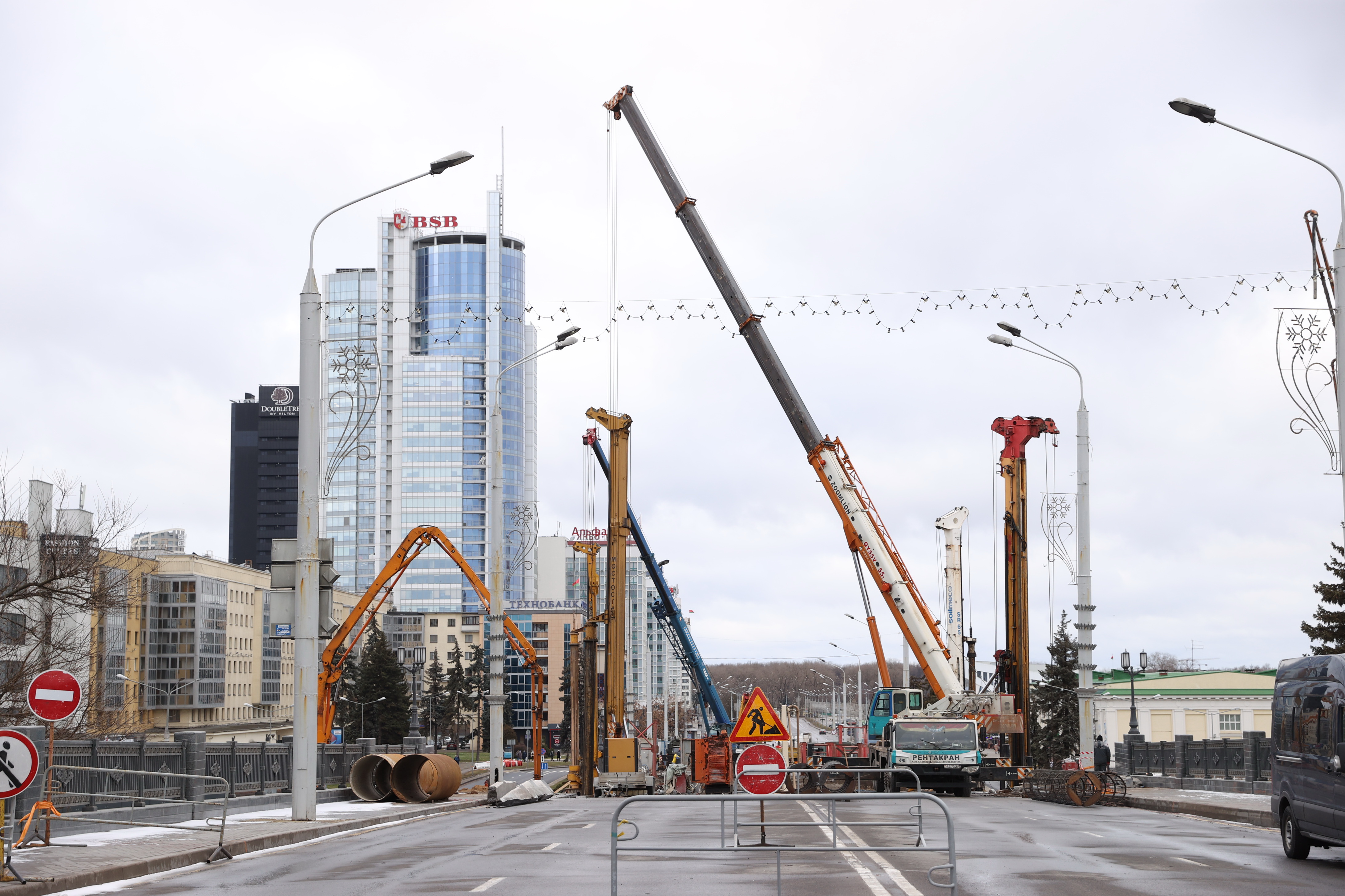 В Минске движение в районе строительства моста на Немиге возобновится 10 февраля