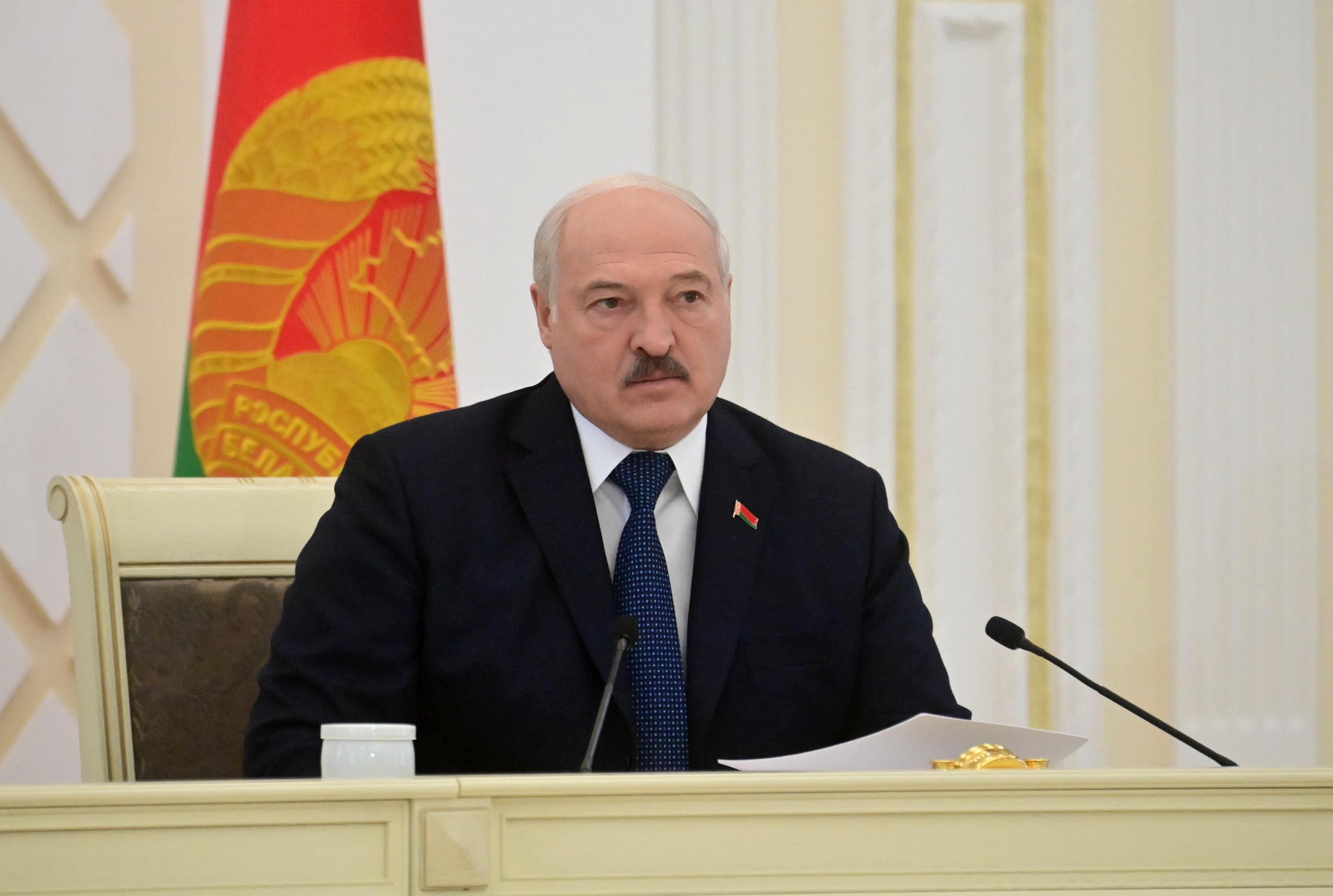 Президент Беларуси заявил о неизбежности столкновения России и Украины