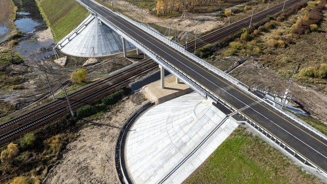 Хуснуллин: в России в этом году ввели в эксплуатацию 175 мостов и путепроводов