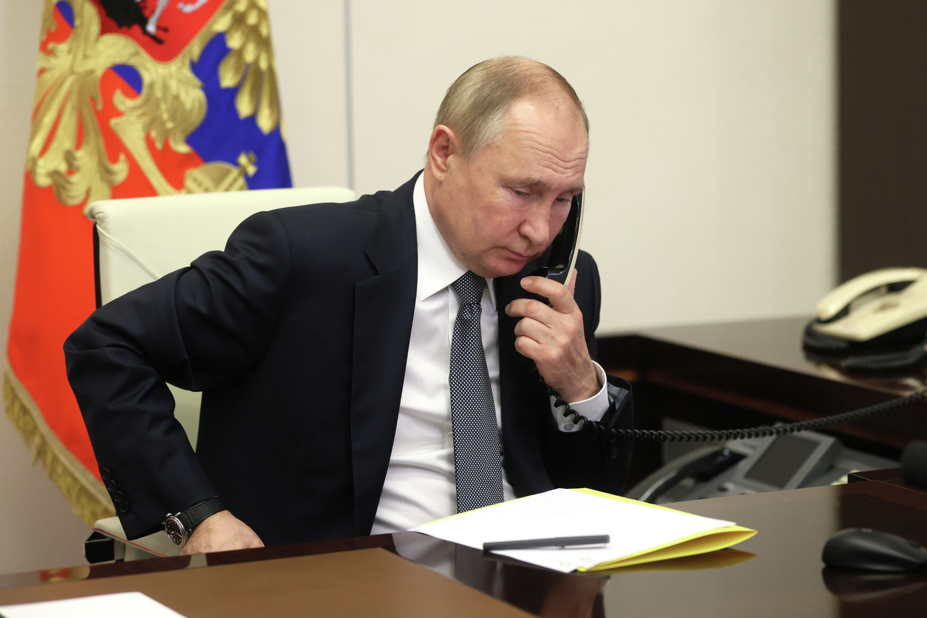 Владимир Путин по телефону поздравил  Эрдогана с переизбранием на должность главы Турции