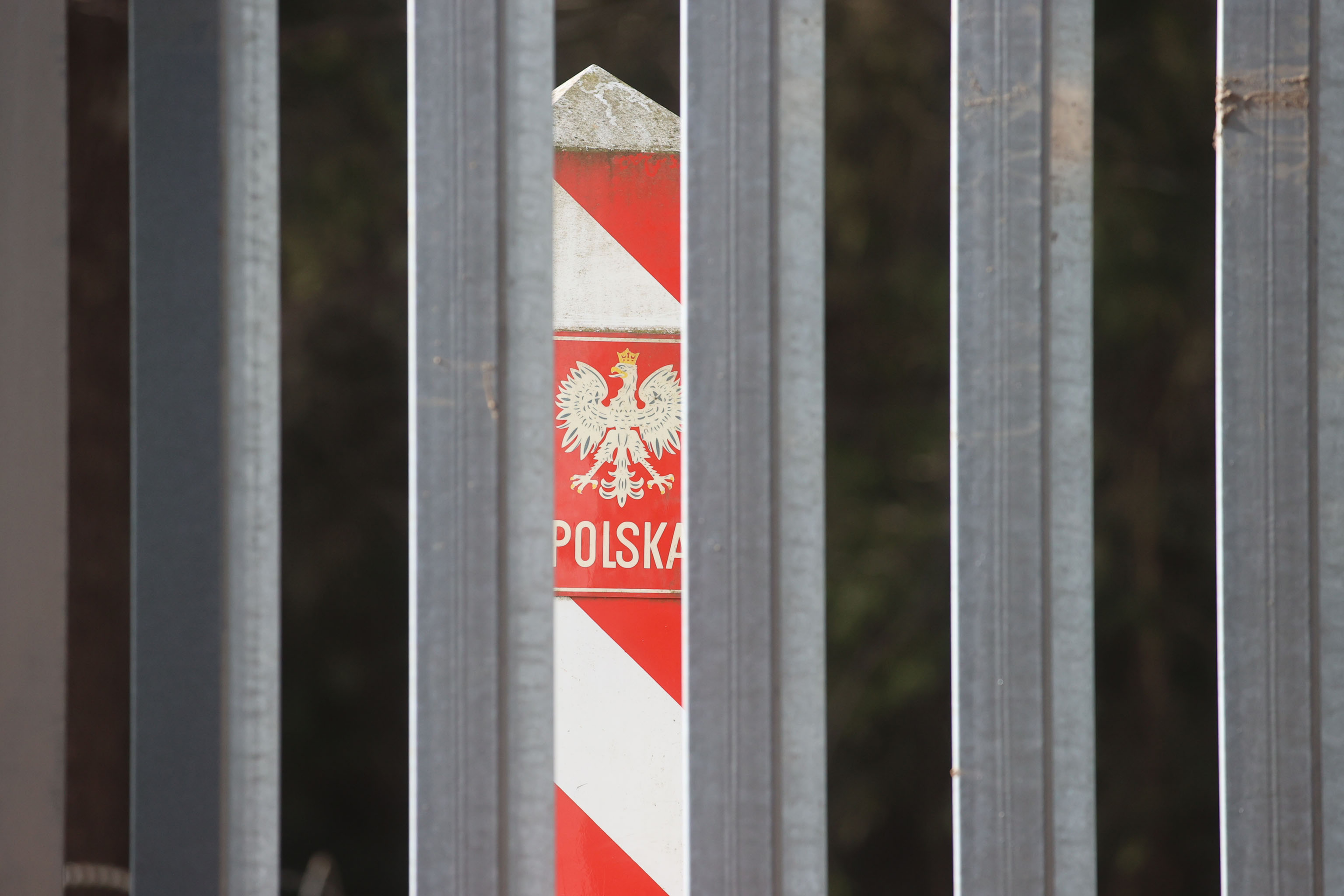 Польша уведомила о прекращении с 17 сентября пропуска автомобилей с российскими номерами
