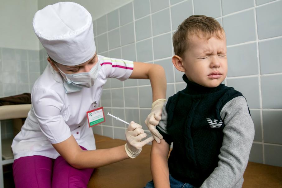 В Минздрав РФ подали документы для регистрации вакцины от коронавируса для детей 6-11 лет