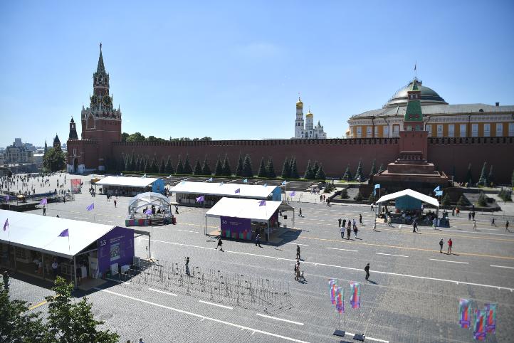 В Москве сегодня откроется IX Книжный фестиваль "Красная площадь"