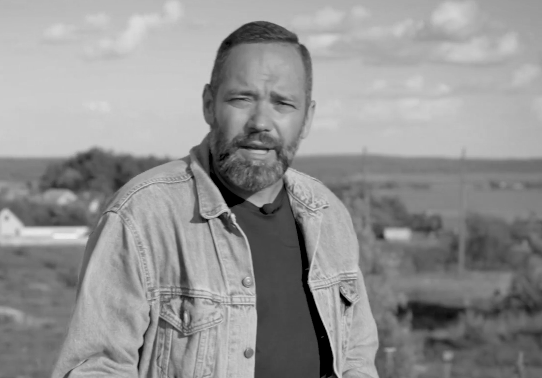 Ушел из жизни Максим Максимов, журналист, режиссер, автор фильма "По-братски"