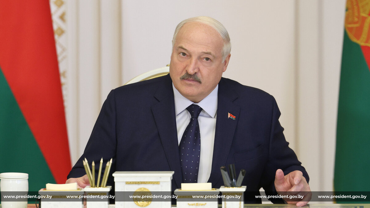 Лукашенко обсудил развитие Гомельской области, пострадавшей от аварии на ЧАЭС