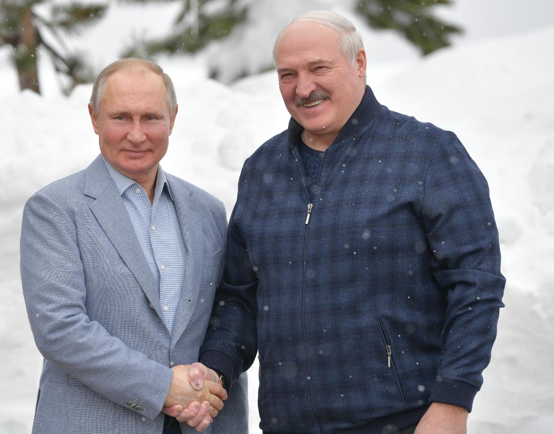 Владимир Путин и Александр Лукашенко накануне ВГС обсудят вопросы реализации мирной инициативы по Украине