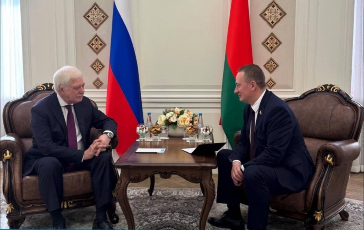  Премьер-министр Беларуси и посол России обсудили планы сотрудничества на сентябрь