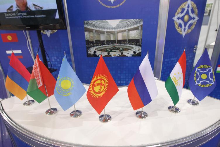 В Минске сегодня проводят консультации внешнеполитические ведомства стран ОДКБ 