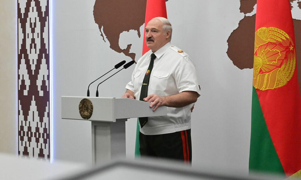 Александр Лукашенко: общественно-политическая ситуация в Беларуси во многом стабилизировалась, но остается непростой