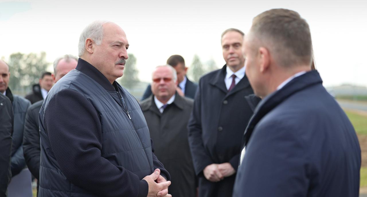 Лукашенко: надо меньше говорить, а больше делать