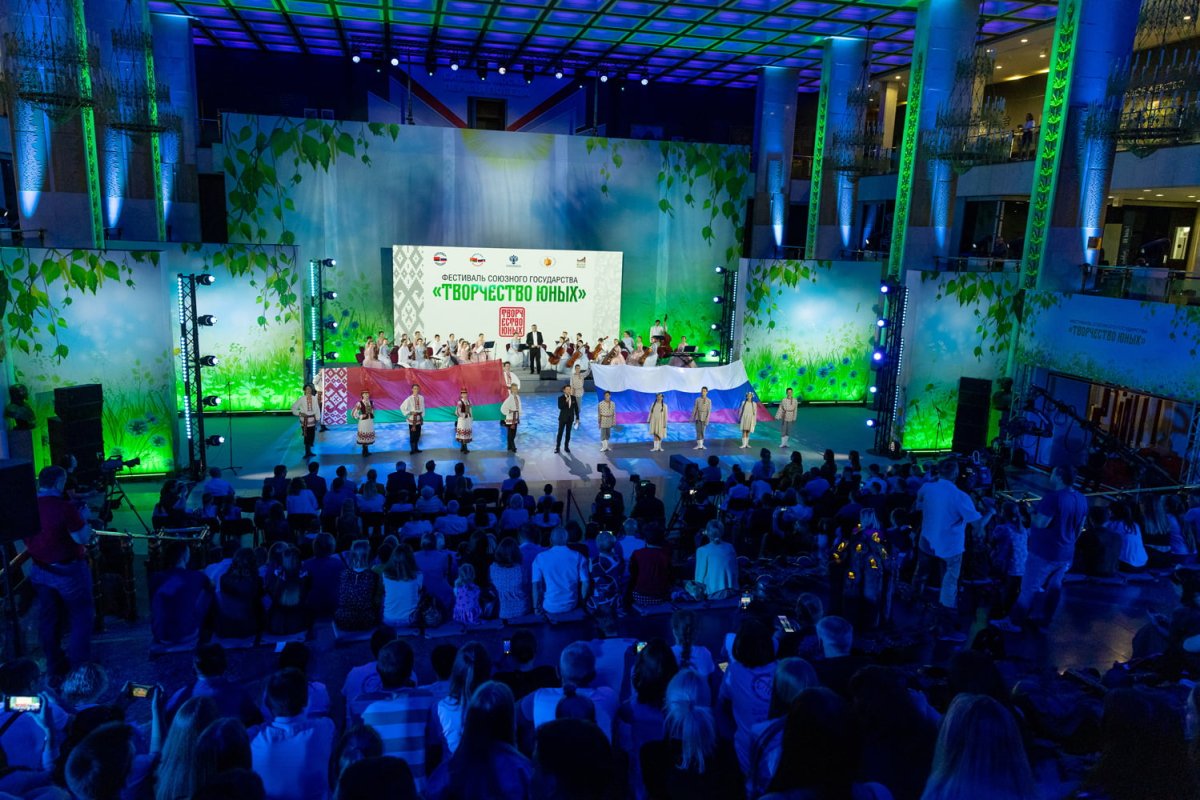 Заявки на участие в фестивале "Творчество юных" принимаются до 12 августа