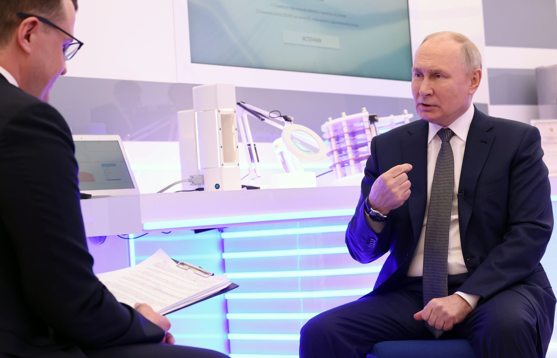 Владимир Путин дал интервью журналисту ВГТРК Павлу Зарубину