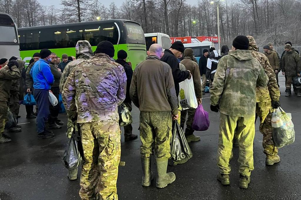 175 российских военнослужащих вернулись из украинского плена
