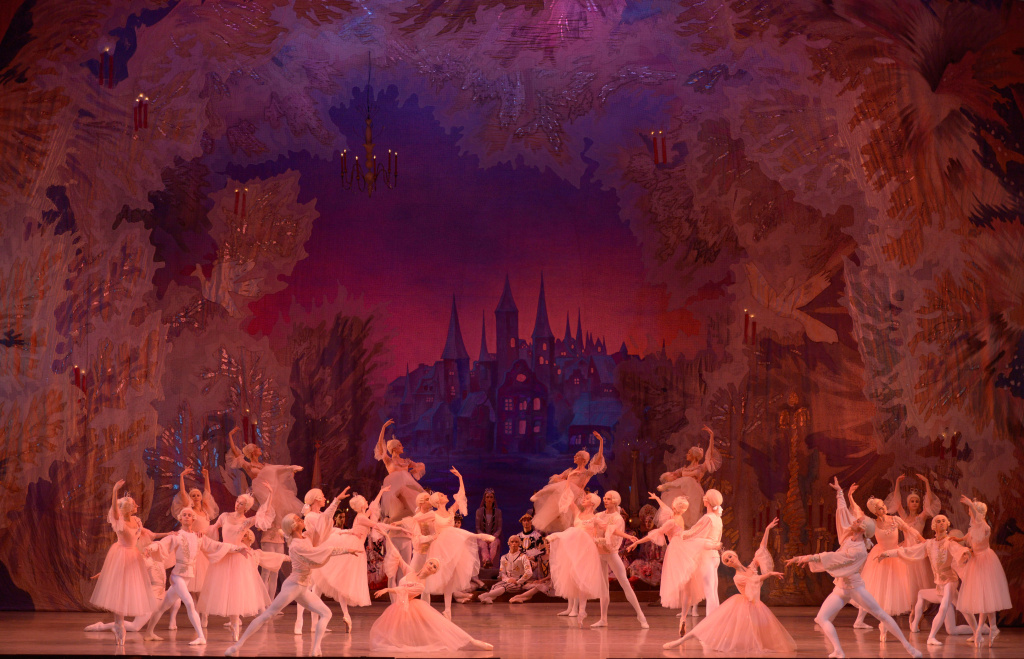 Щелкунчик (Вайнонен). Фото Валентина Барановского Мариинский театра (1).jpg