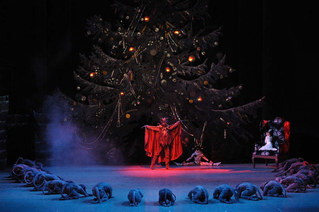 «Щелкунчик» (Шемякин). Фото Валентина Барановского © Мариинский театра