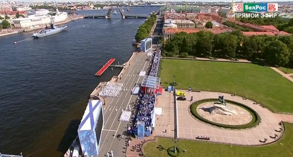 парад наземный.jpg