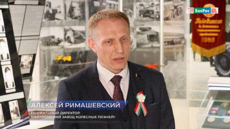 photo_5260757260659978250_x (1).jpg